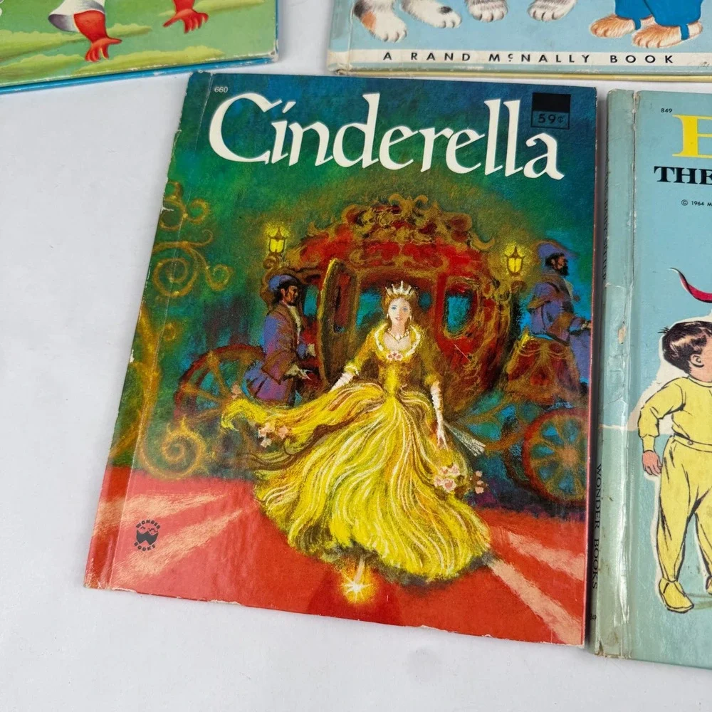 Vintage Children Hardback Books Lot of 5 Wonder Books Barbie Three Little Kitten